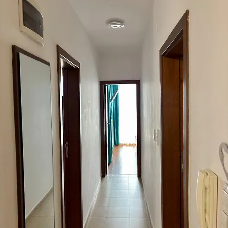 아파트 Spacious Cozy 2br Home2host